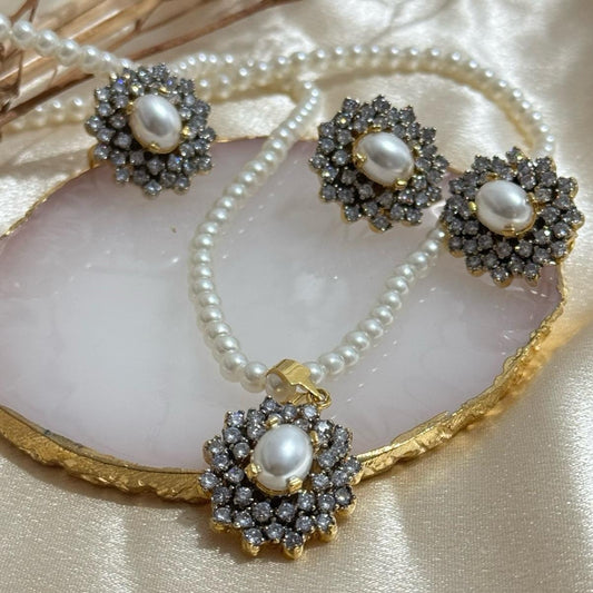 American Diamond Locket set with pearls